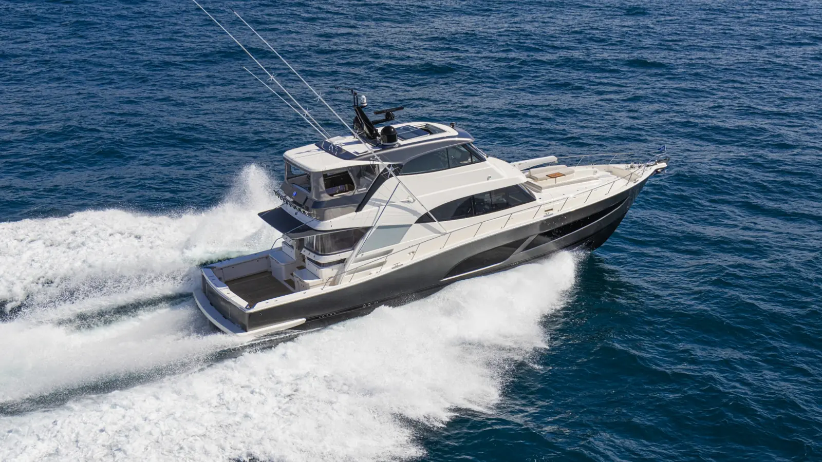 Riviera 72 Sports Motor Yacht under way